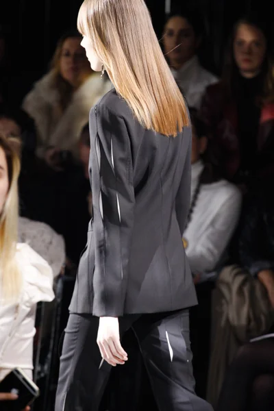 Look 73